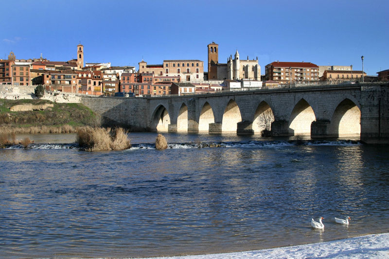 El Pueblo De España Donde Estuvo Encerrada Juana La Loca Y Que Puedes Visitar 