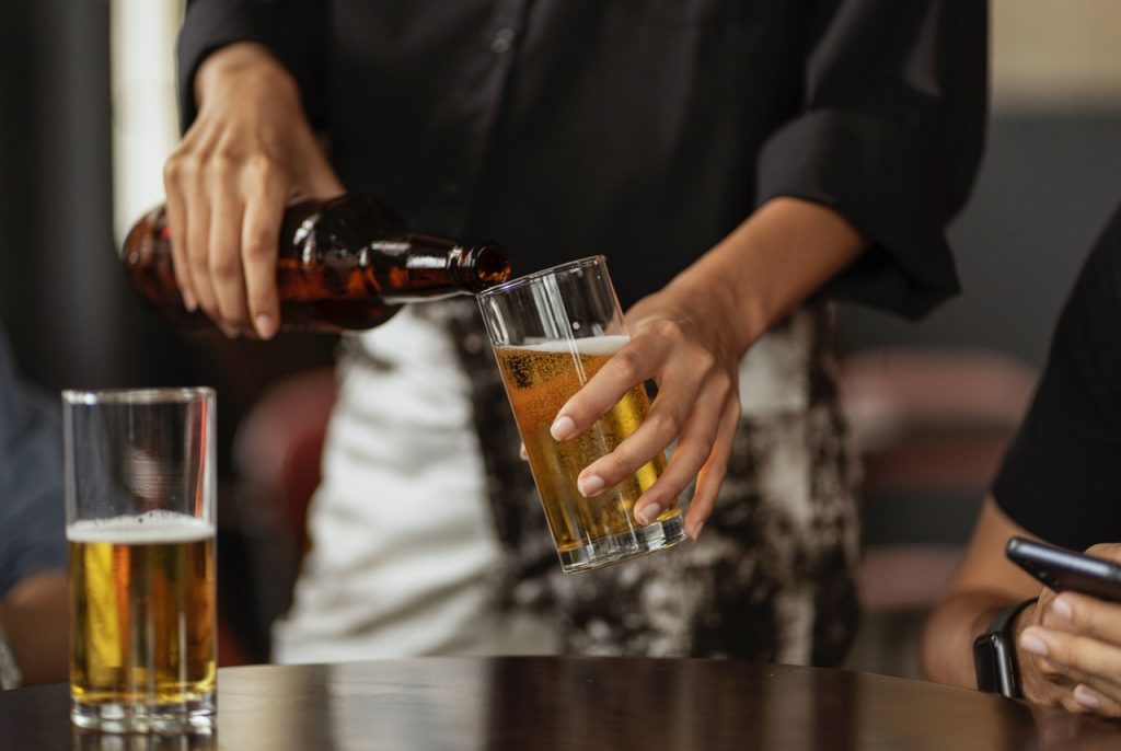 Tu Tracto Digestivo En Apuros Por Tomar Cerveza Todos Los Días Cuerpo 