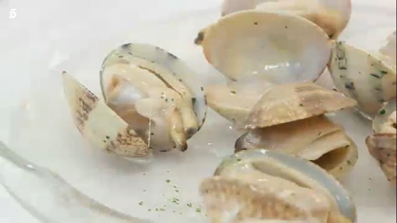 Almejas A La Marinera: La Receta De Berasategui Con Más Sabor