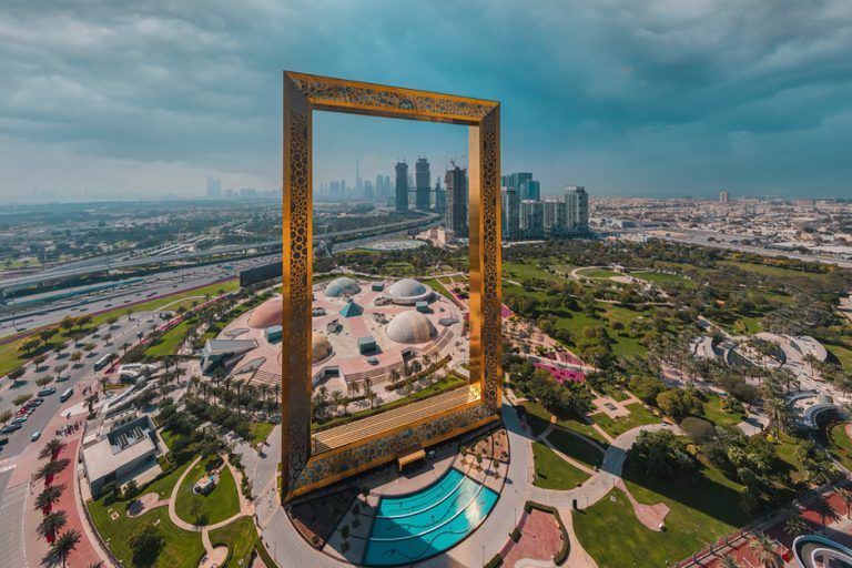 Del desierto al Khalifa