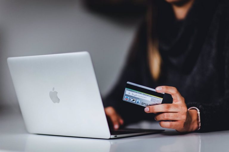 El gasto medio de compra en eCommerce se incrementa un 11% y llega a 2.336 euros
