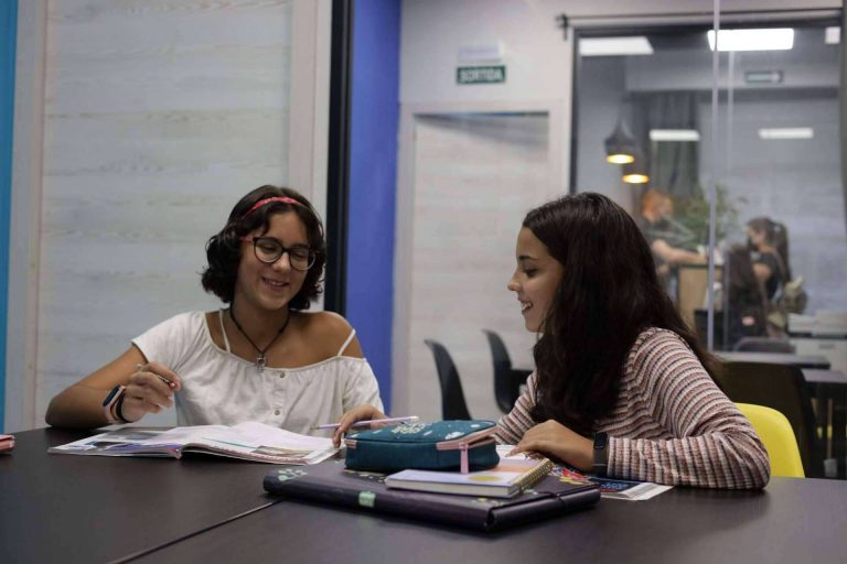 ¿Cuáles son los beneficios de aprender inglés desde niño?, por Bravo Academy