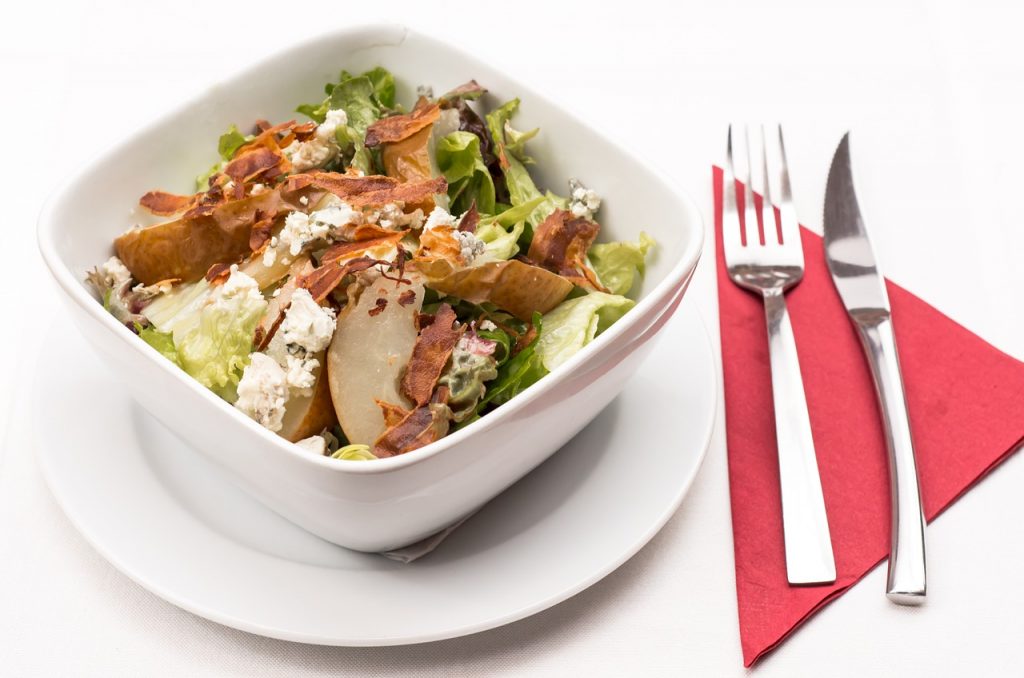 10 Ensaladas Que Serán Un Acierto Estas Navidades 2 Pollo Manzanas