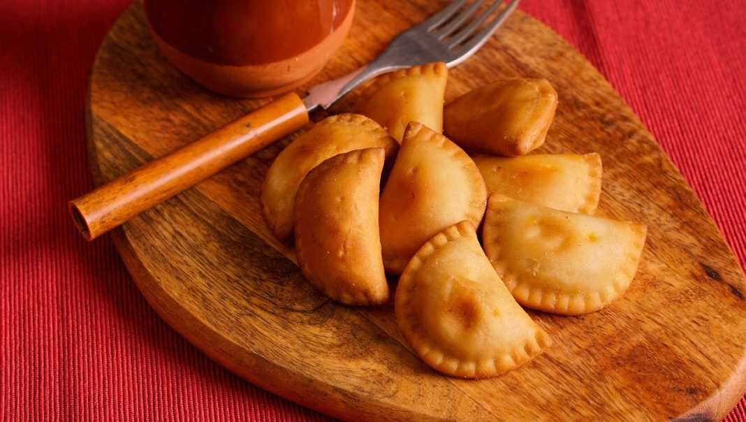 Empanadillas de atún: el truco para que no se te abran al freírlas