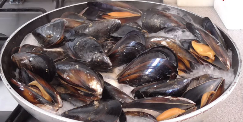 Estas Son Las Personas Que No Deberían Comer Mejillones En Navidad