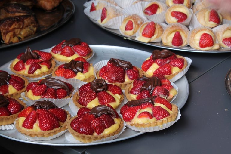 Tartaletas de fresa: cómo se hacen en minutos