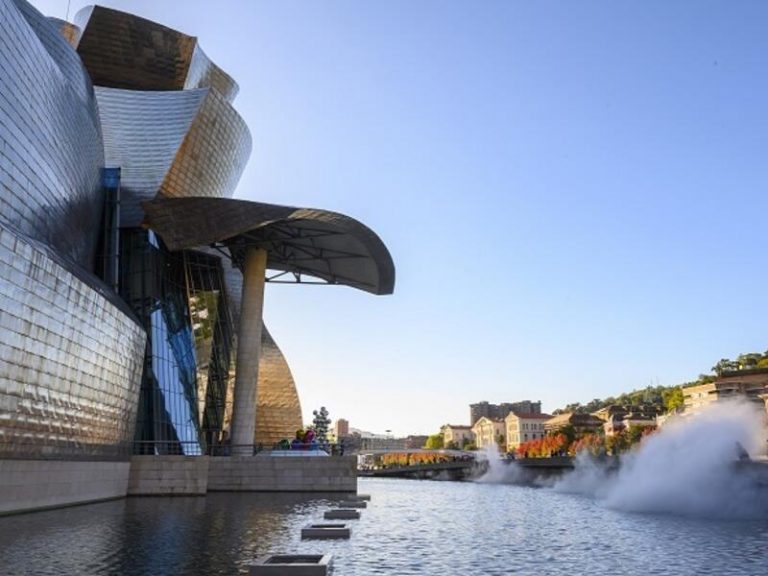 Museo Guggenheim recibió 530.967 visitantes en 2021