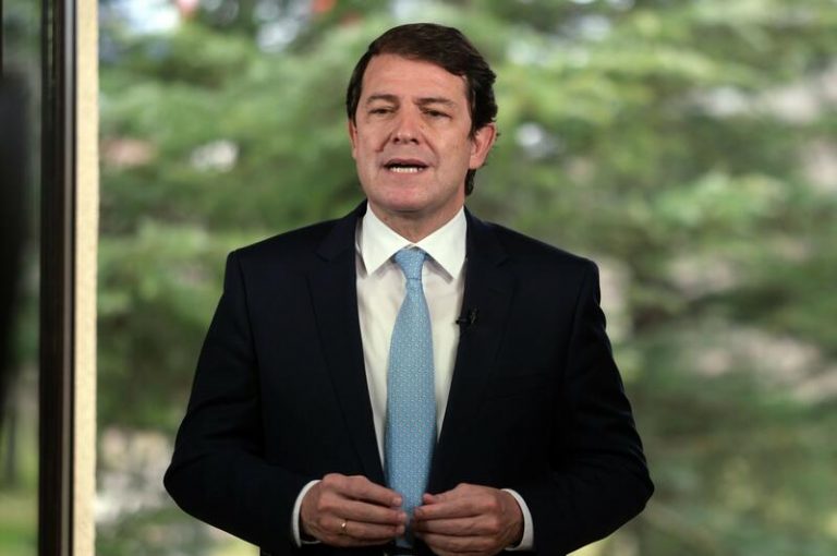 Mañueco carga contra Garzón por «atacar» a los ganaderos de CyL: «Tiene que rectificar ya o dimitir»