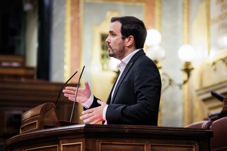 UUAA pide el cese de Garzón por su «desprecio» al sector cárnico español en un medio internacional