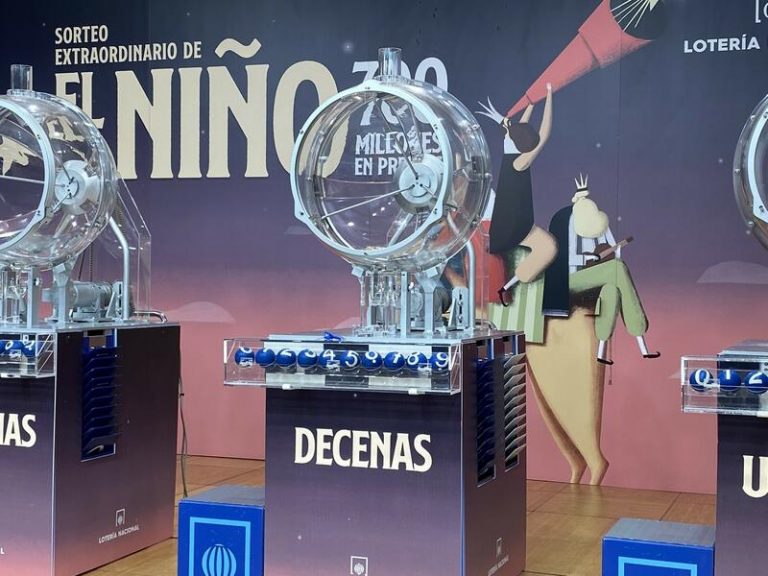 El Niño reparte 525.000 euros del segundo premio en Azkoitia, Vitoria, San Sebastián, Mondragon, Irún y Durango