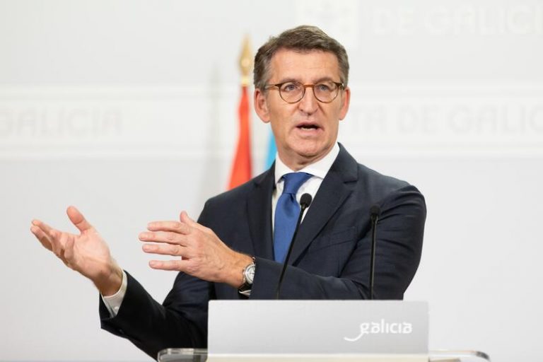 Feijóo estima que «en la tercera o cuarta semana» de enero Galicia registrará una curva de contagios descendente