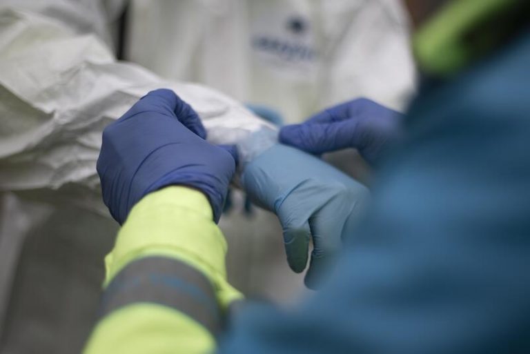 Condenan a la Generalitat Valenciana por la falta de medios de protección en la primera ola
