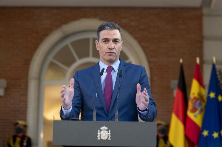 Sánchez secunda las palabras del Rey y agradece a Marruecos su «cooperación estratégica»