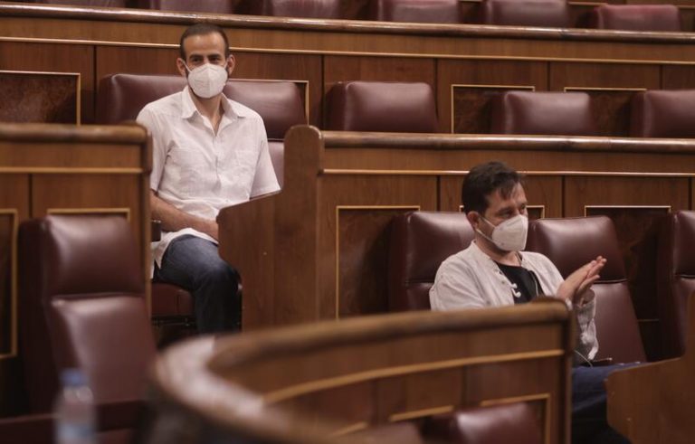 Podemos pide al Gobierno que se pronuncie sobre la decisión de la UNED de hacer solo exámenes de forma presencial