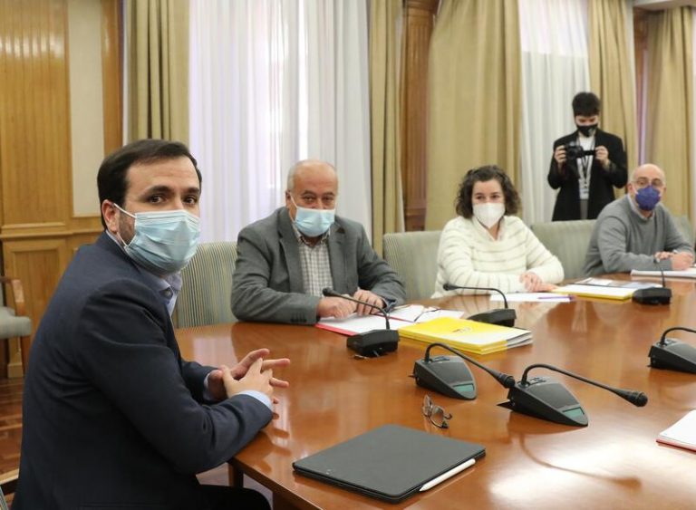 COAG pide a Garzón apoyo sin fisuras del Gobierno a ganadería profesional
