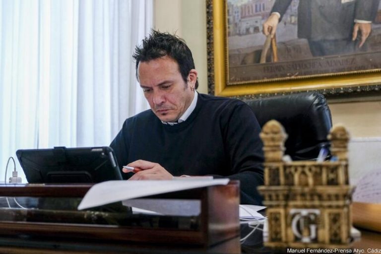 Alcalde de Cádiz: «La izquierda no tiene que ir junta para tener un buen resultado electoral»