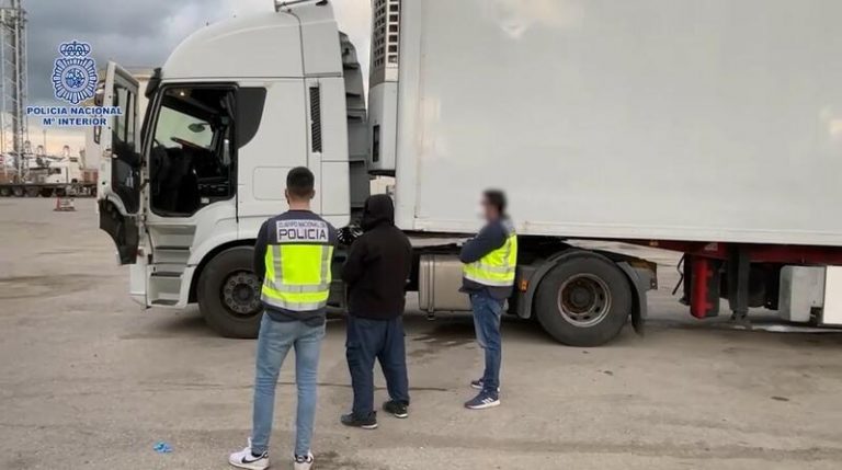 Detenido en Cádiz el líder de un grupo de «soldados del califato»