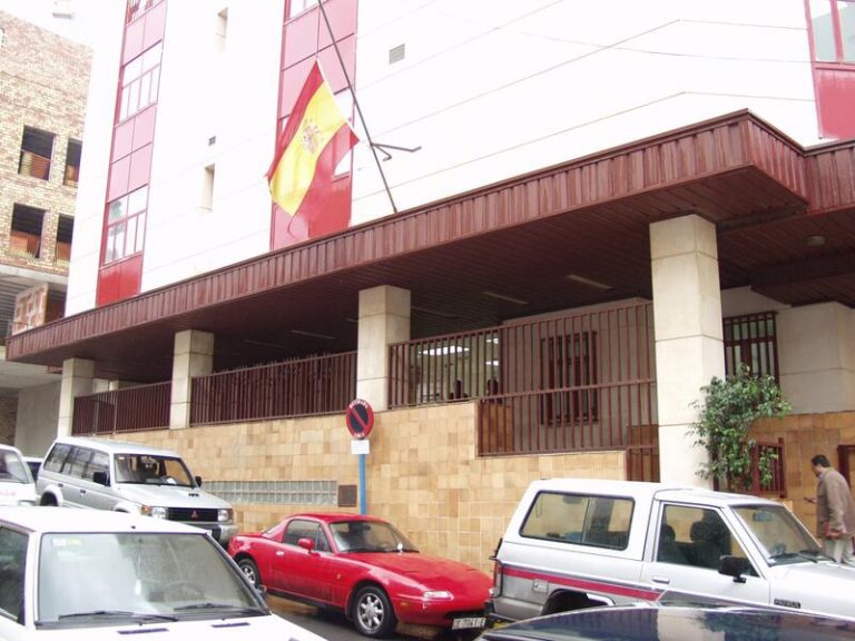 Condena de 2 años de cárcel por agredir «brutalmente» en Ceuta a los sanitarios del 061 que fueron a atenderlo en casa