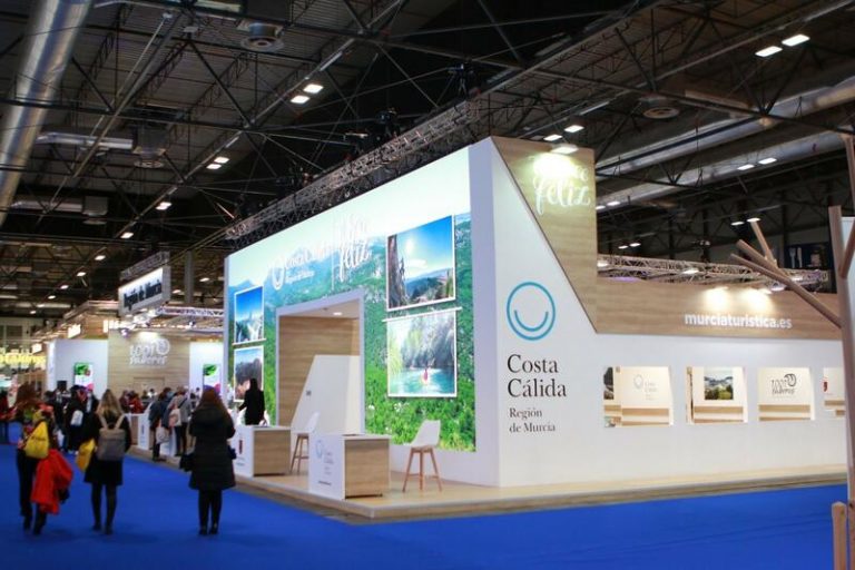 La Región de Murcia recibe el premio al Mejor Stand Sostenible en Fitur 2022