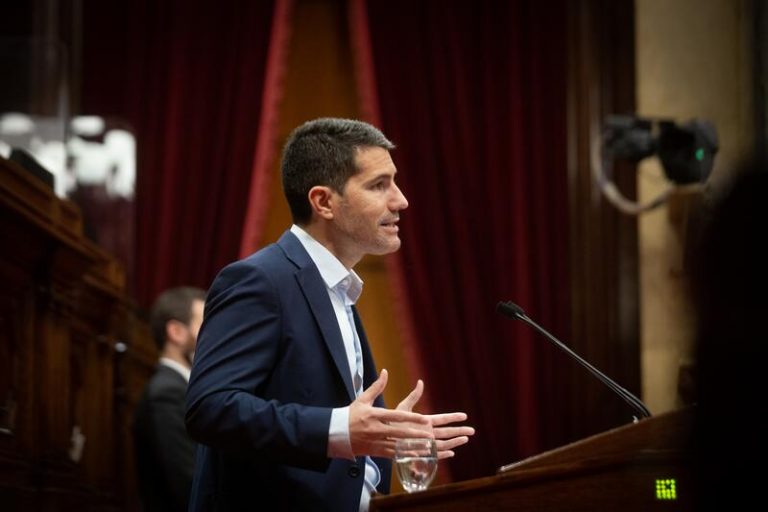 Martín Blanco celebra que «el régimen de imposición lingüística está tocando a su fin»