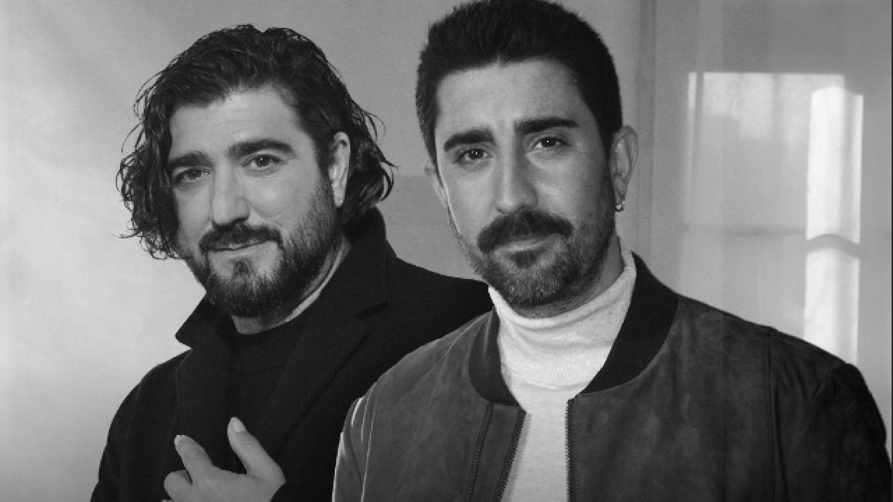 Alex Ubago con Antonio Orozco en 'Ella vive en mí'