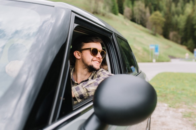 El Consejo De La Dgt A Los Conductores Que Usan Gafas O Lentillas