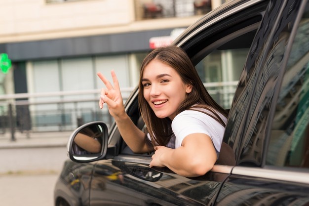 El Consejo De La Dgt A Los Conductores Que Usan Gafas O Lentillas