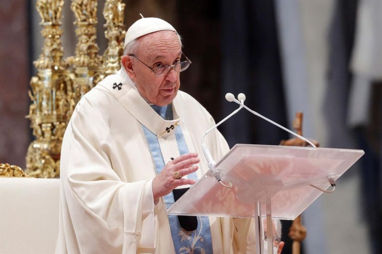 El Papa pide “diálogo” en Sri Lanka tras la crisis y reclama la paz en Ucrania