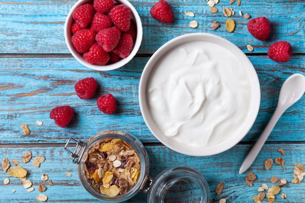 Estas Son Las Diferencias Entre Un Yogur Griego Y Uno Natural