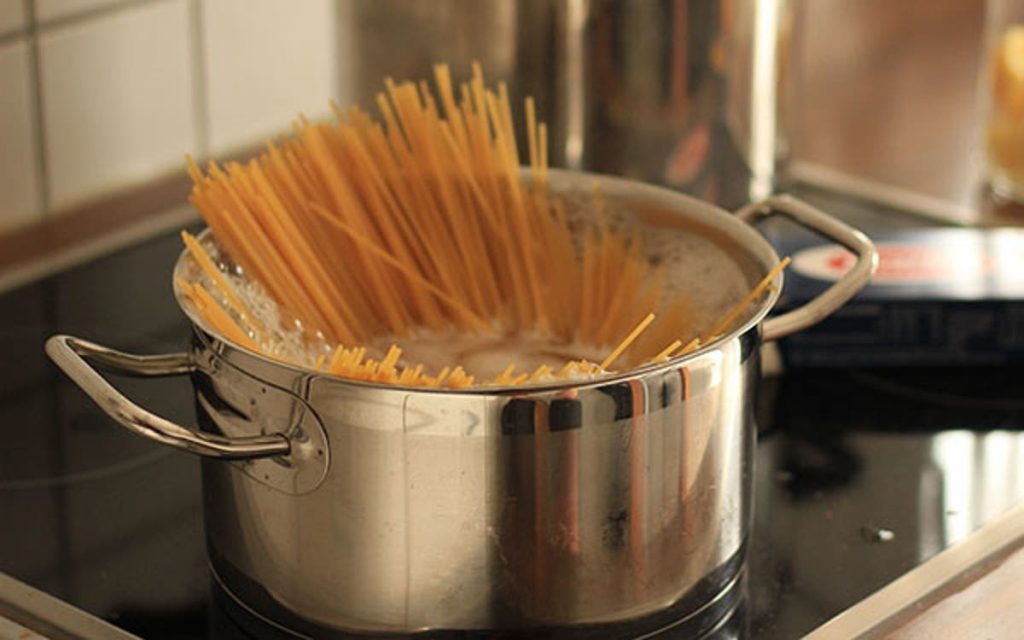 Esto Es Lo Que Puedes Hacer Con El Agua De Cocer La Pasta