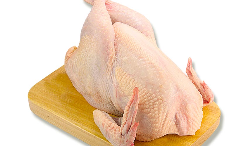 La forma express de descongelar un pollo sin usar el microondas