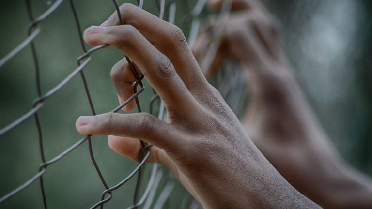 La llegada de migrantes a España de forma irregular en 2021 superó las 39.000