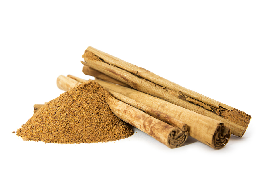 Las razones por las que deberías usar canela en tus platos