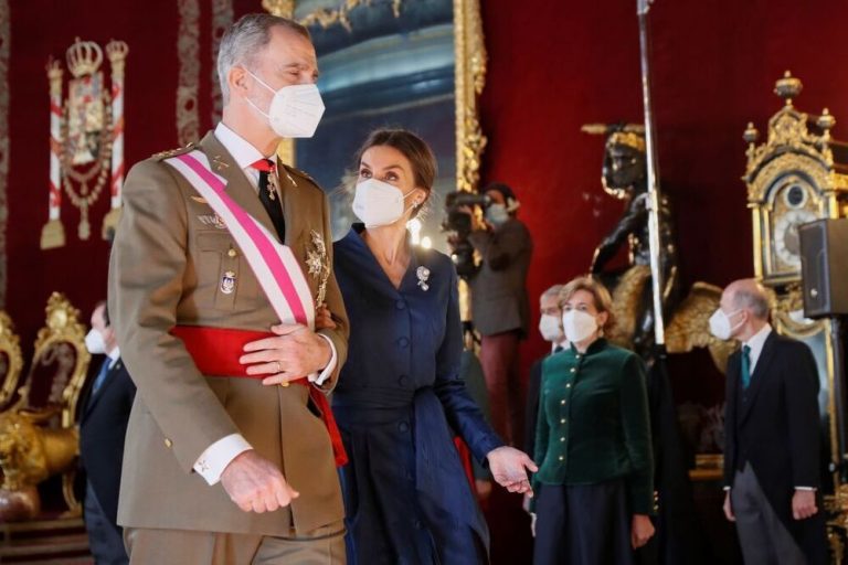 Los Reyes Felipe y Letizia, coronados como los españoles más elegantes de 2021