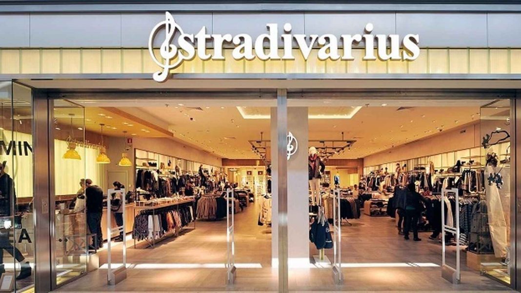 Los vaqueros premium que Stradivarius ha rebajado un 40%