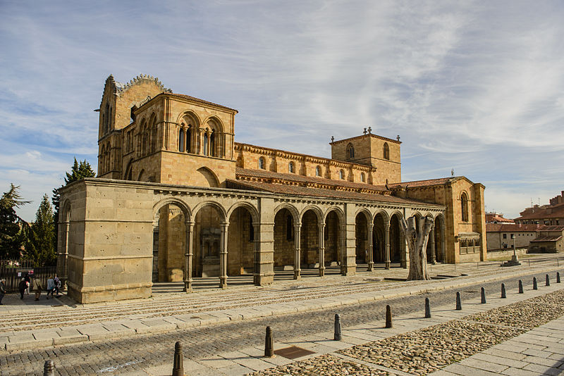 Segovia, La Villa De Piedras Y Santos, La Basílica De San Vicente Y Más