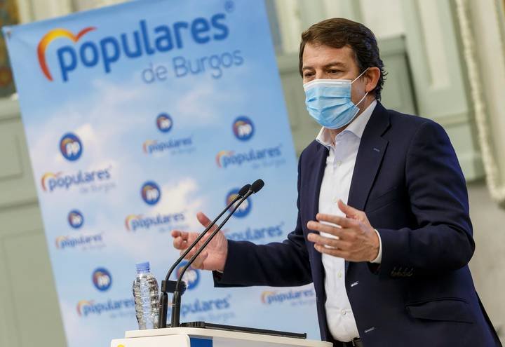 PP confirma que siguen los contactos con Vox para formar Gobierno en Castilla y León