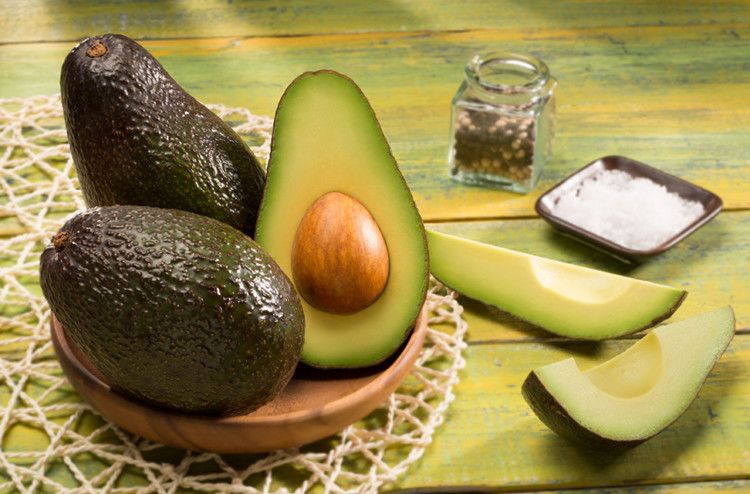 ¿El Aguacate Es Rico En Vitamina E?