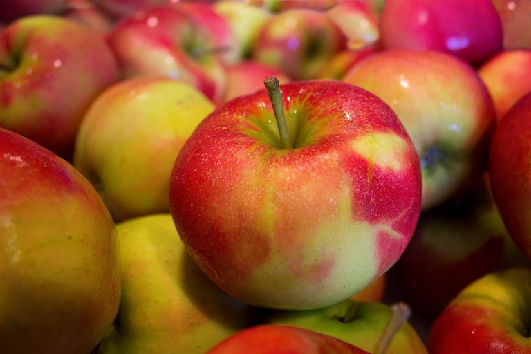 Esto es lo que te puede pasar si comes una manzana todos los días