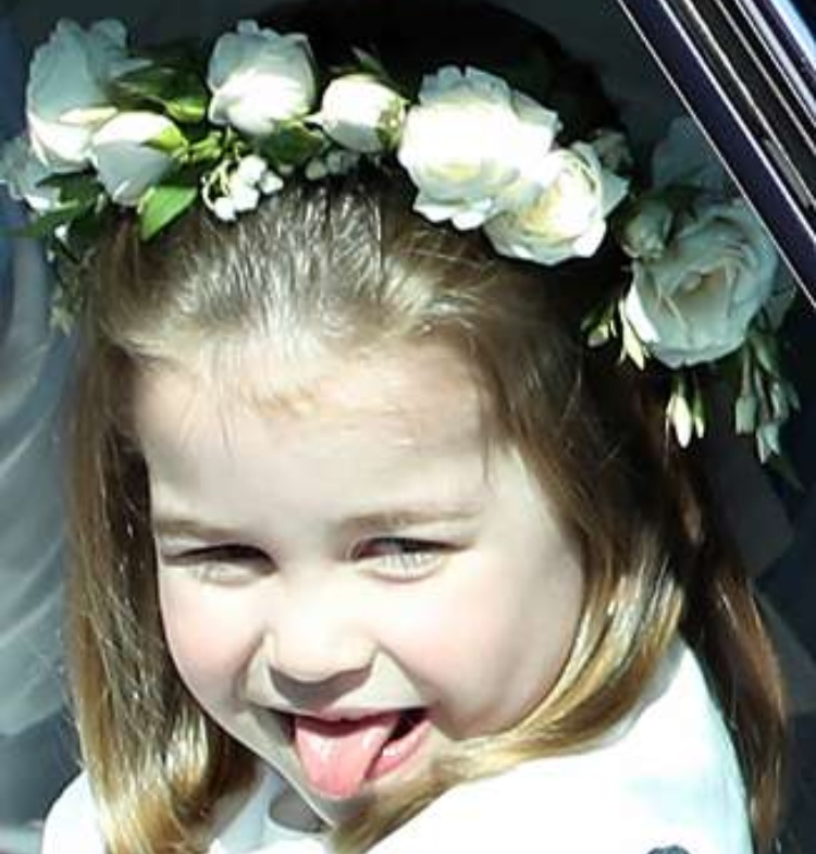 10 Fotos De La Familia Real Sacando La Lengua