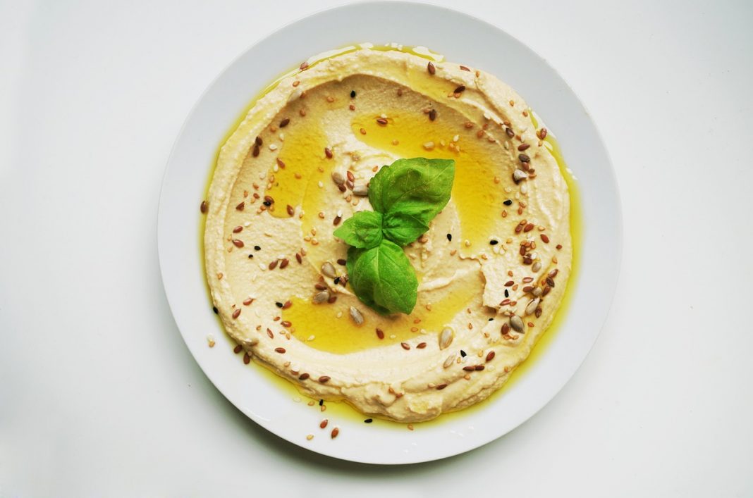 Cómo hacer un hummus de garbanzos barato y fácil