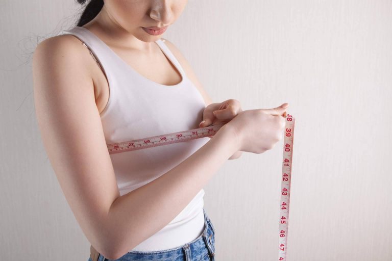 Cirugía combinada de abdominoplastia y elevación de mamas en Clínicas NG por la Dra. Nélida Grande