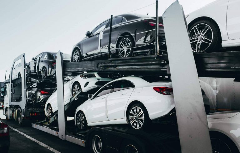 Transportar un vehículo en España de la mano de Transportamos tu Coche