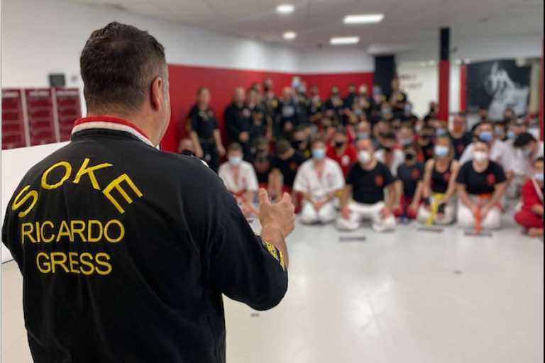 La relevancia de aprender defensa personal, con Mugendo