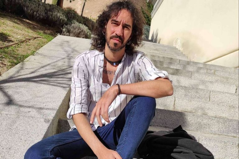 Poncho K prepara la gira del 2022 y presenta su nuevo disco llamado Calíope