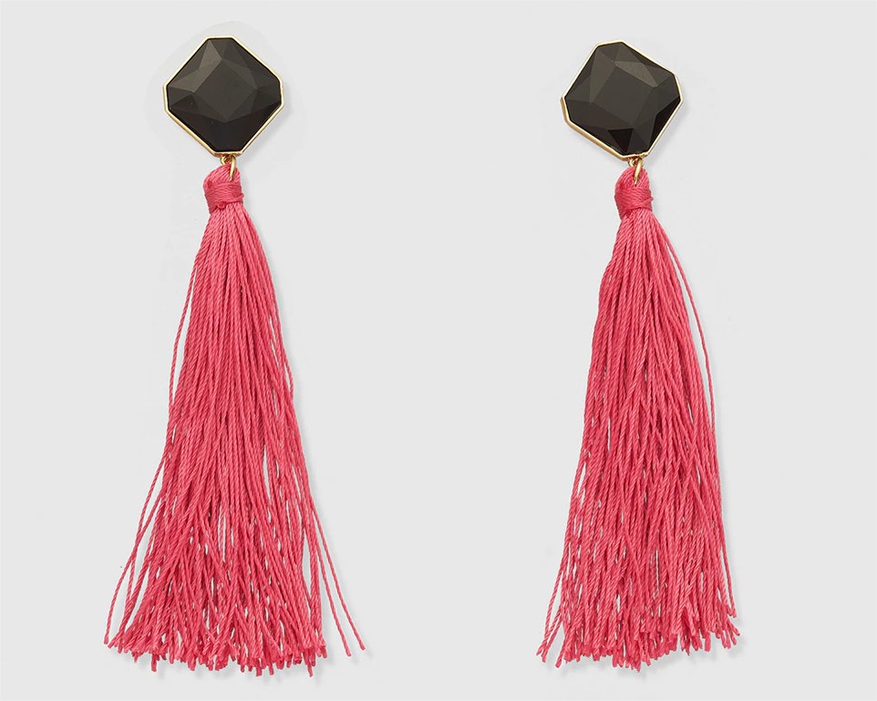 pendientes largos flecos fucsias