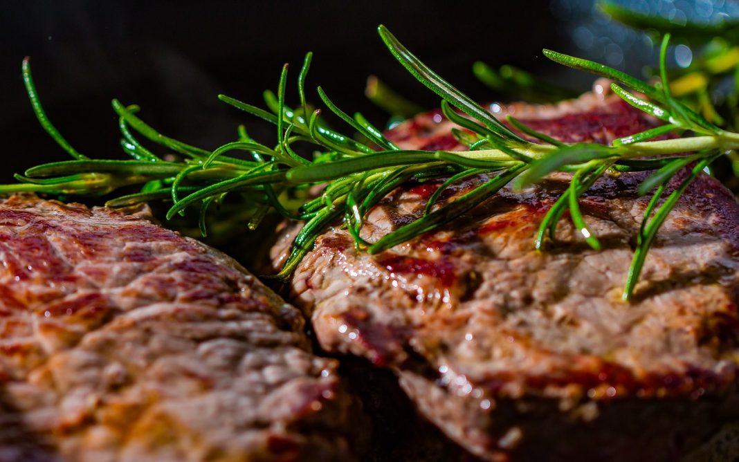 Chuletón de ternera: estos son los minutos que debes freírlo para que quede en su punto