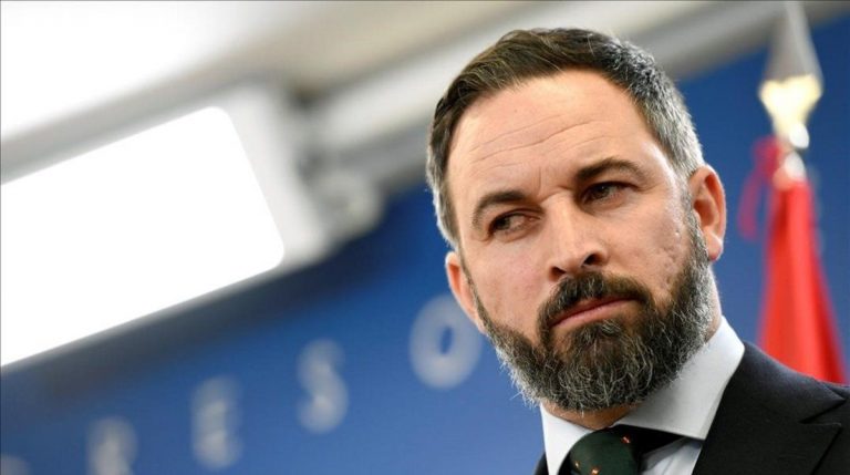 Abascal avisa a Moreno: ‘los escaños de Vox no serán gratis’