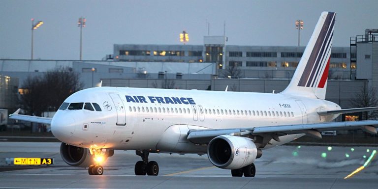 Air France-KLM pierde 400 millones hasta junio, frente a ganancias de 260 millones del primer semestre de 2023