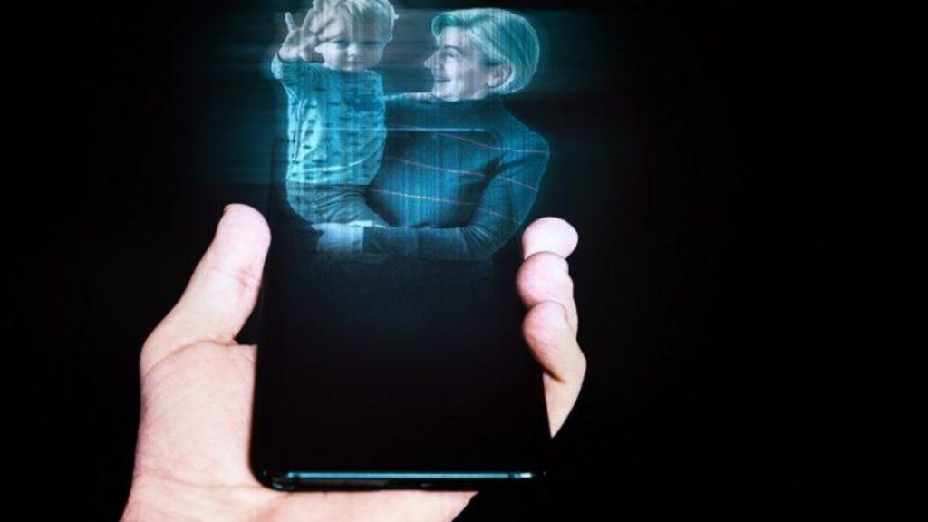 Aplicaciones para tener hologramas en el móvil 28 Hologram Kitten 3D Simulator otro juego para hologramas